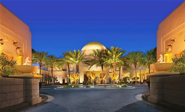 The Gold Standard Dubai Deluxe Palatial Stopovers Excess All Areas