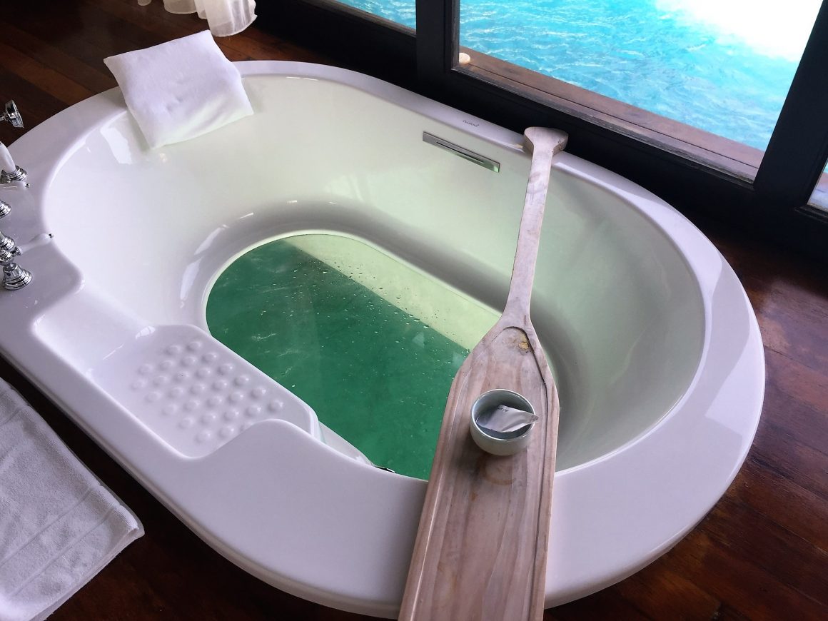 over water bath anantara kihavah luxury resort maldives popovic