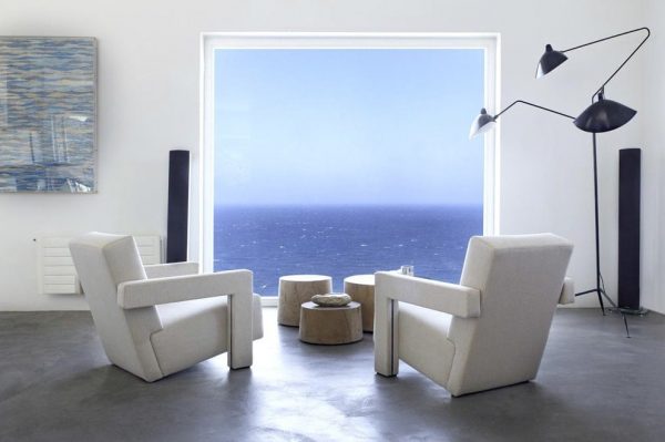 Cliffhanger, a property on the Greek island of Antiparos